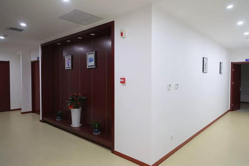 億誠公司辦公環境 億誠公司辦公環境