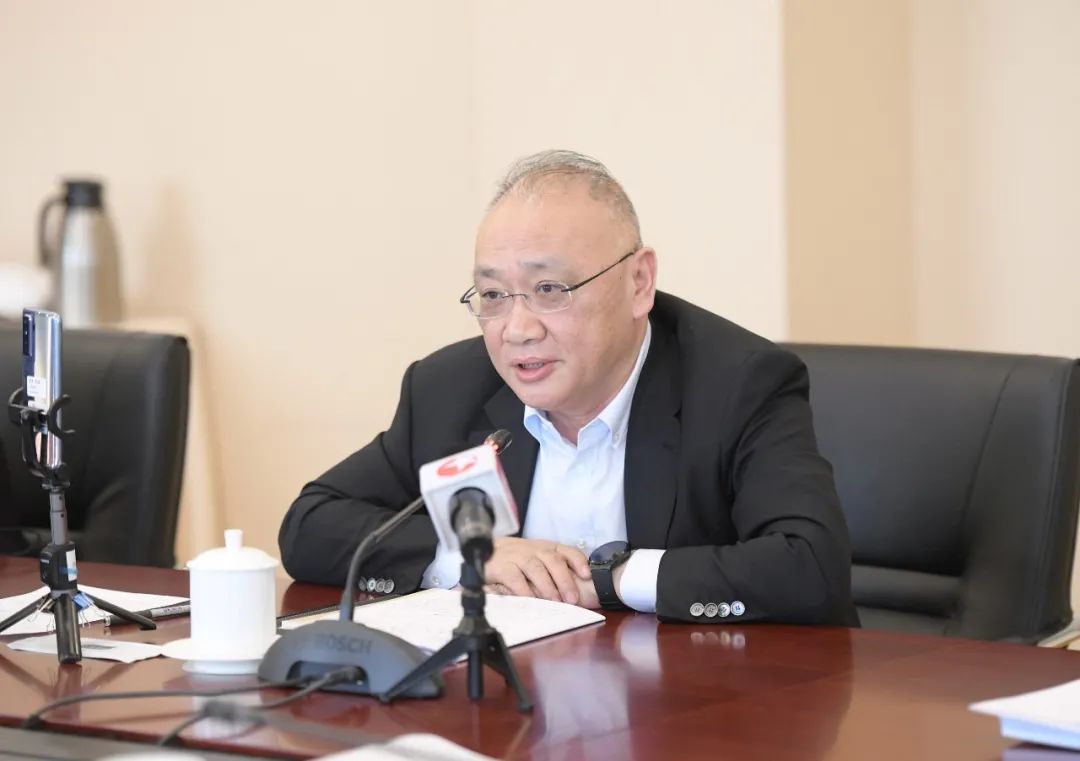 全國(guó)人大代表,上海建工黨委書記、董事長(zhǎng)徐征:加快對(duì)建筑行業(yè)數(shù)字化的整體推進(jìn)! 全國(guó)人大代表,上海建工黨委書記、董事長(zhǎng)徐征:加快對(duì)建筑行業(yè)數(shù)字化的整體推進(jìn)!