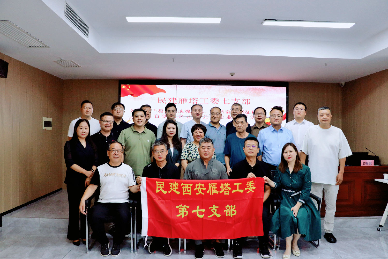 9195229c4116a0d57d1f59813b0306b.jpg 9195229c4116a0d57d1f59813b0306b.jpg