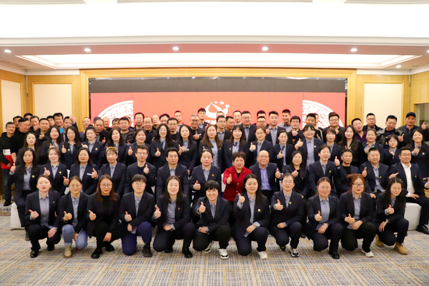 b8481ddb425d4eb076bbfc7a0f6691a.jpg b8481ddb425d4eb076bbfc7a0f6691a.jpg