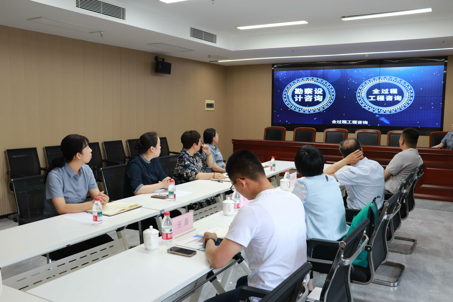 校企交流 共話發展